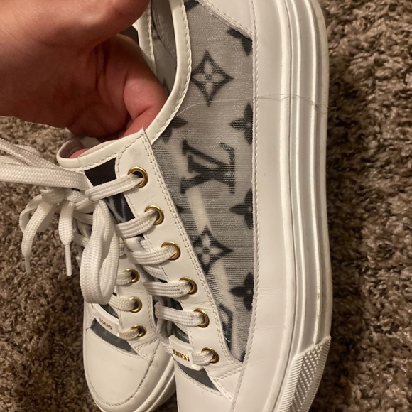 LV SHOES ONLY WORN TWICE - Picture 3 of 8